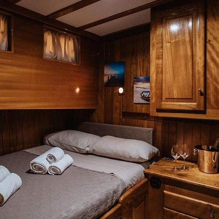 Sicily Sea Charter Hande Capo Galera Hotel Palermo Luaran gambar